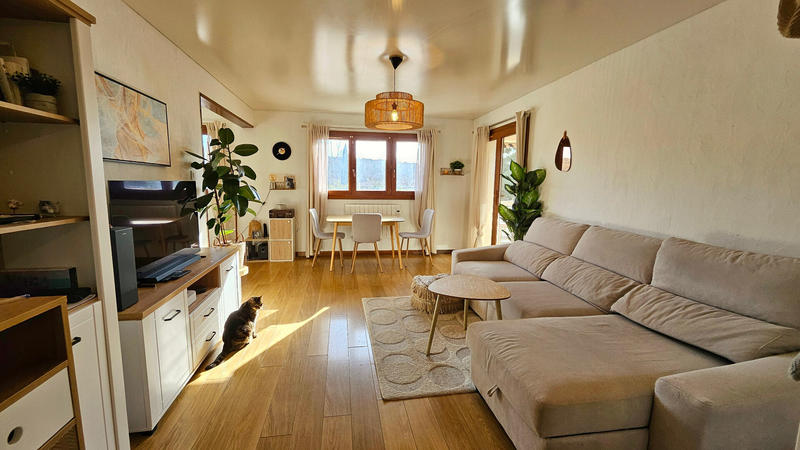 Appartement - 85 m² - 4 pièces