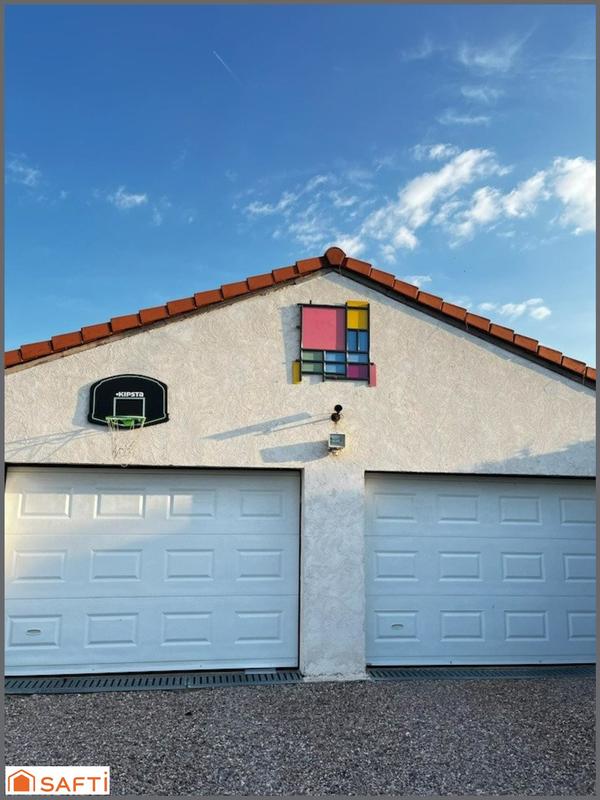 Maison - 120 m² - 5 pièces