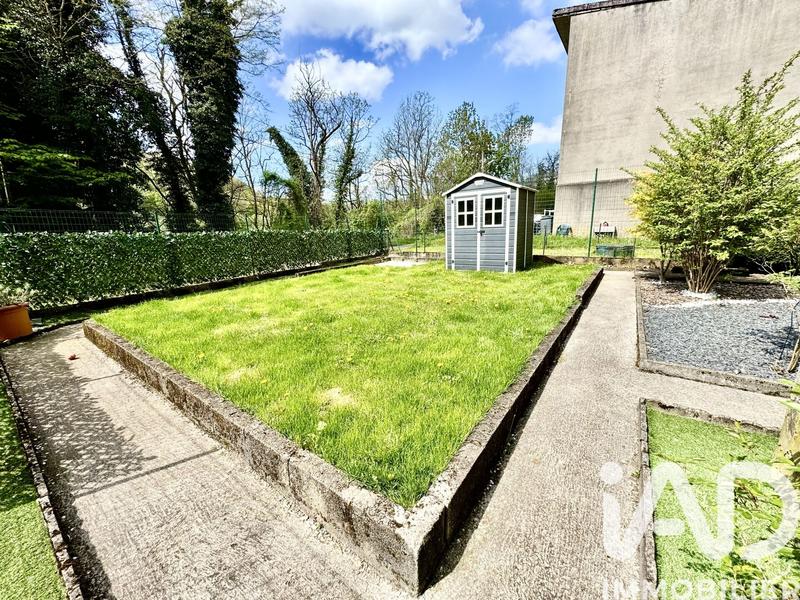 Maison - 134 m² - 9 pièces