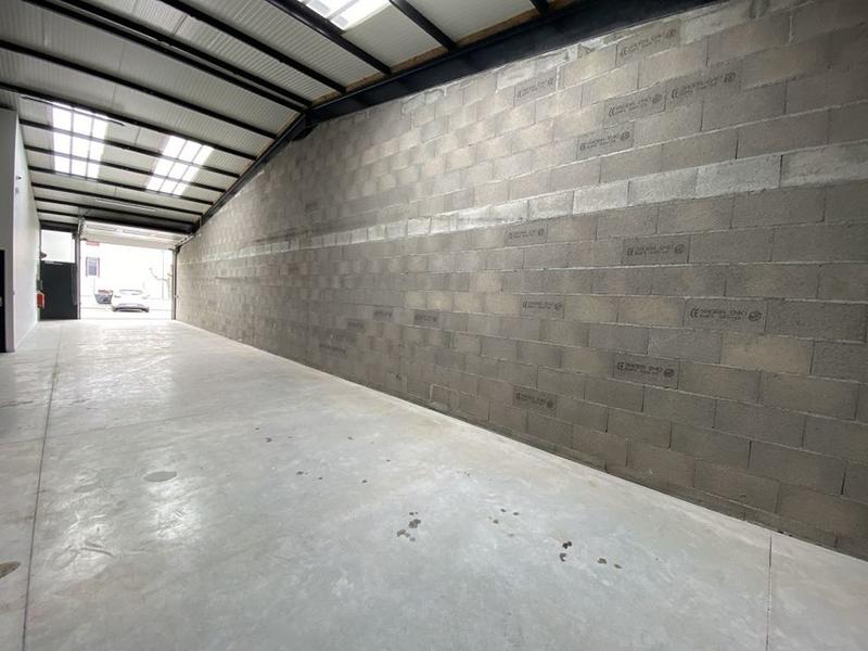 Bureau - 187 m² - 2 pièces