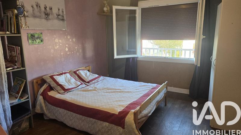 Maison - 255 m² - 10 pièces