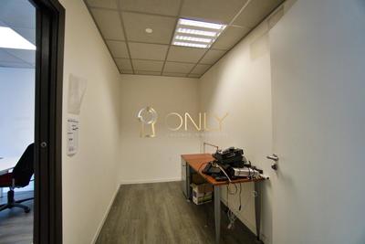 Local commercial - 38 m² - 3 pièces