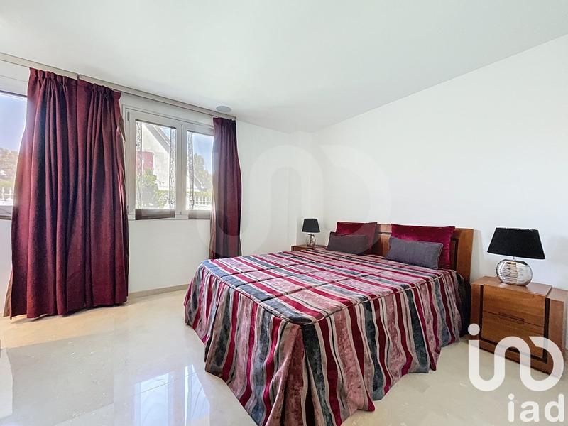 Maison - 181 m² - 7 pièces