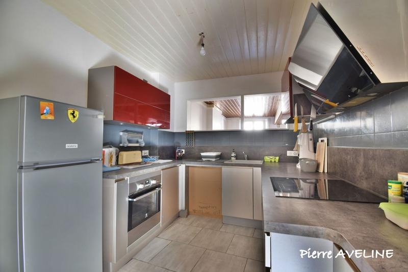 Maison - 161 m² - 8 pièces