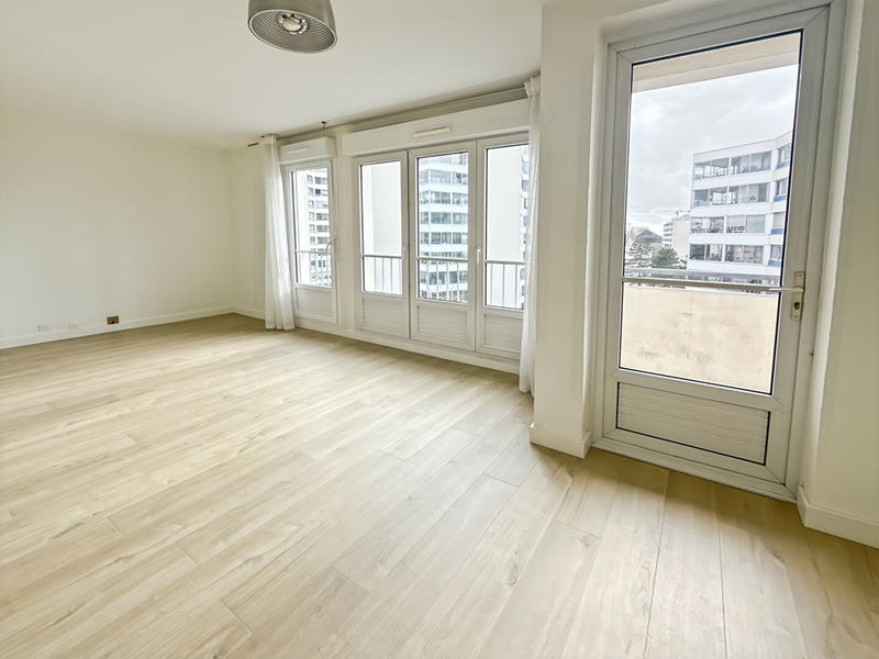 Appartement - 70 m² - 4 pièces