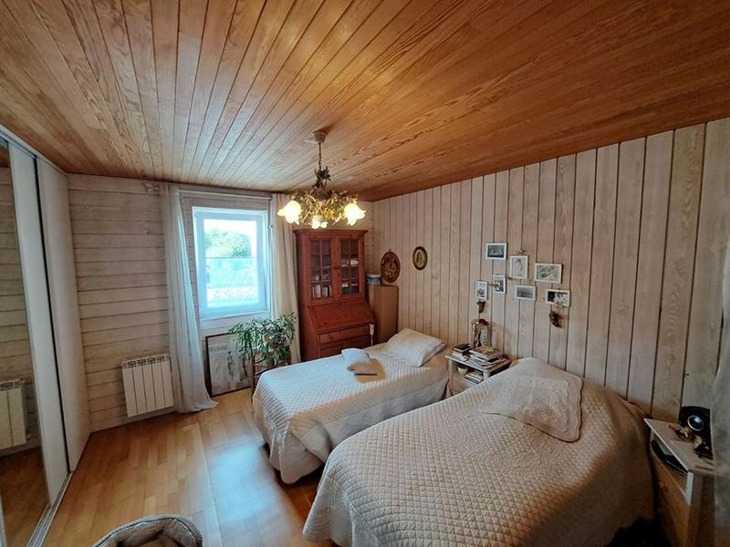 Maison traditionnelle - 163 m² - 6 pièces