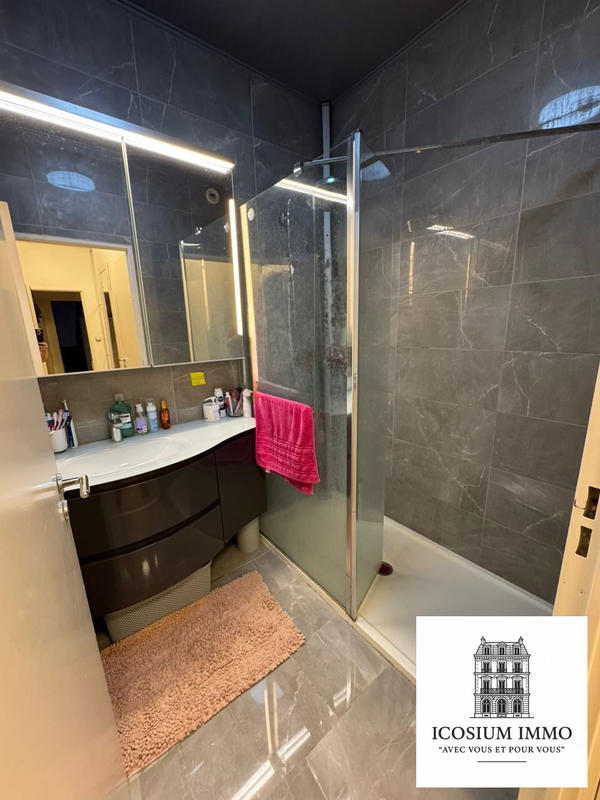 Appartement - 65 m² - 3 pièces