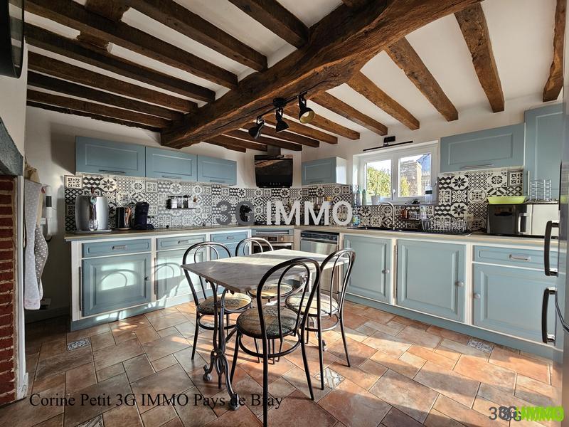 Propriété - 176 m² - 6 pièces