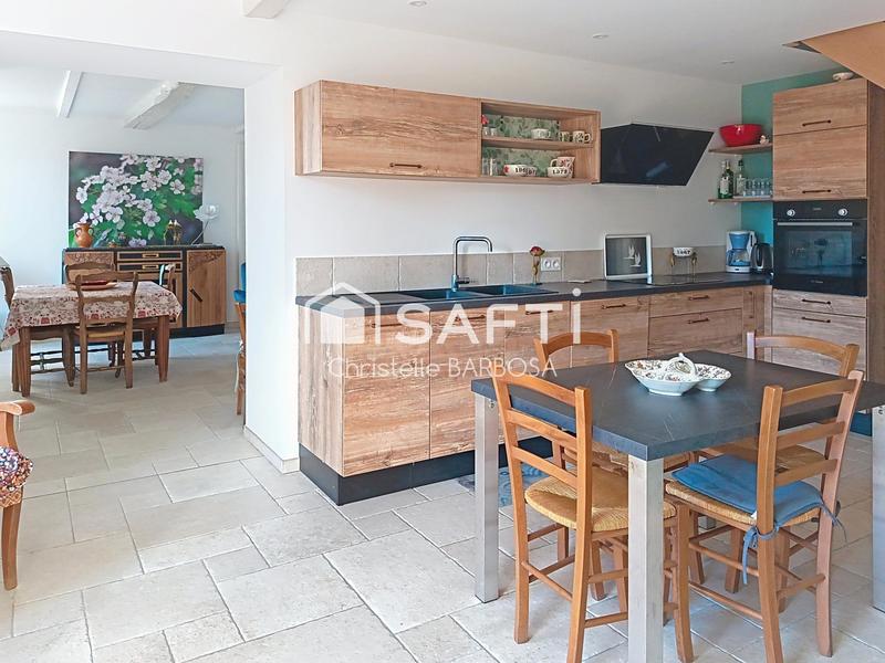 Maison - 135 m² - 5 pièces