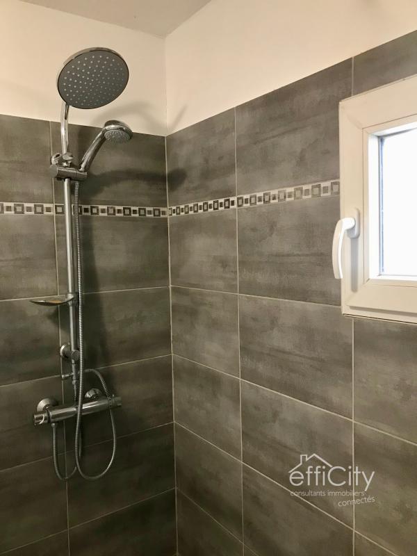 Immeuble - 385 m² - 9 pièces