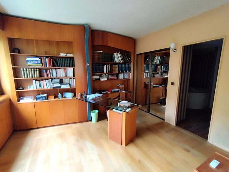 Appartement - 132 m² - 4 pièces