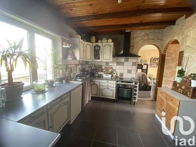 Maison - 117 m² - 7 pièces