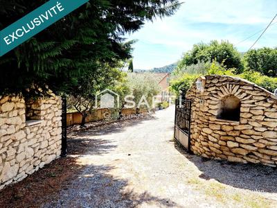 Maison - 141 m² - 7 pièces