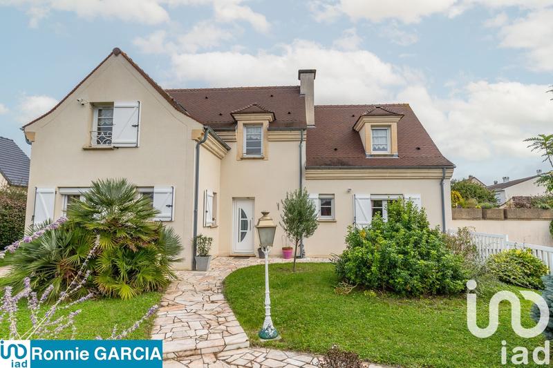 Maison - 176 m² - 7 pièces