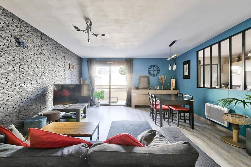 Appartement - 84 m² - 3 pièces