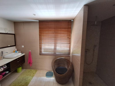 Villa - 178 m² - 6 pièces