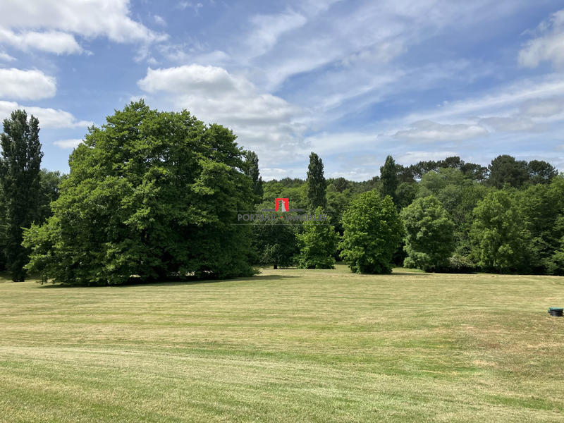 Maison - 228 m² - 6 pièces