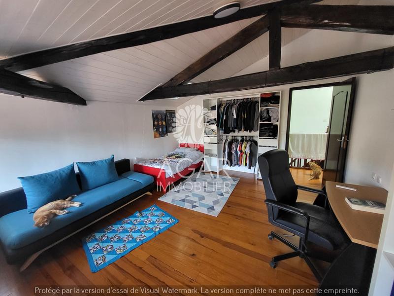 Maison - 160 m² - 6 pièces