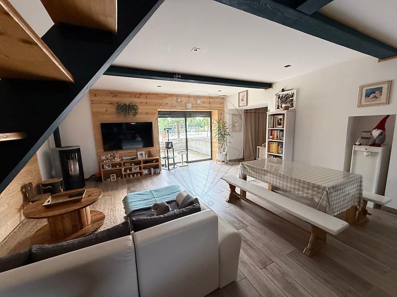 Maison - 124 m² - 4 pièces