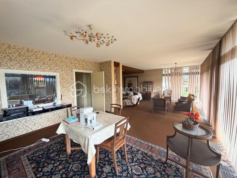 Maison d'architecte - 320 m² - 10 pièces