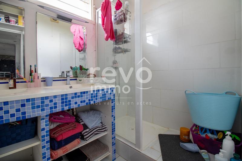 Appartement - 92 m² - 5 pièces