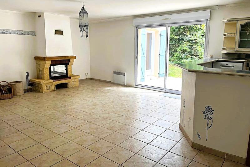 Maison - 165 m² - 6 pièces