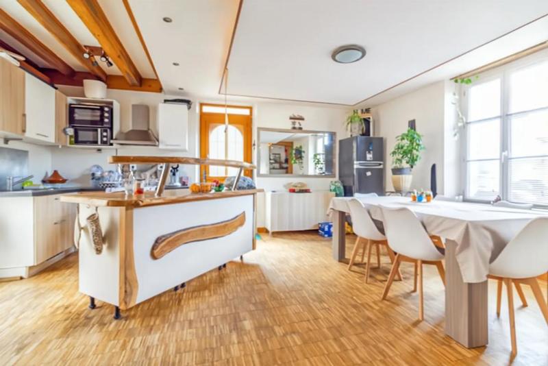 Propriété - 180 m² - 10 pièces