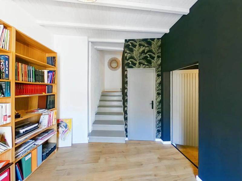 Maison - 198 m² - 5 pièces