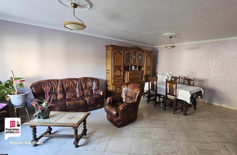 Maison - 167 m² - 6 pièces