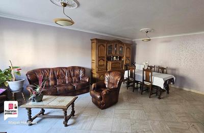 Maison - 167 m² - 6 pièces