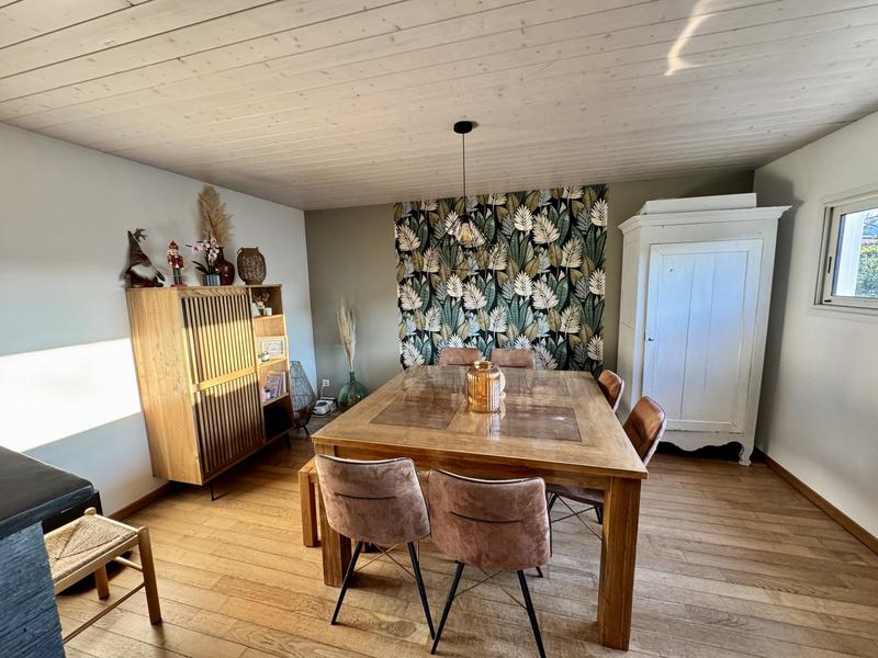 Maison traditionnelle - 114 m² - 4 pièces