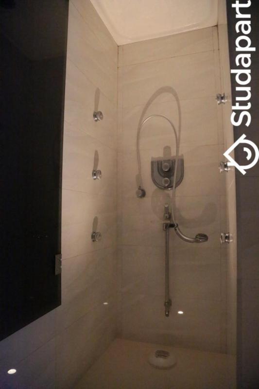 Chambre - 14 m² - 1 pièce