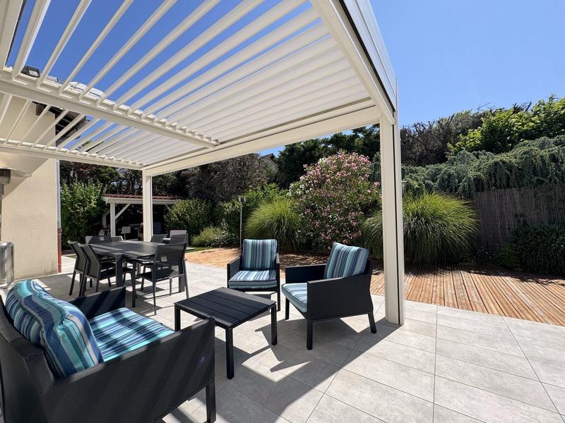 Maison - 172 m² - 8 pièces