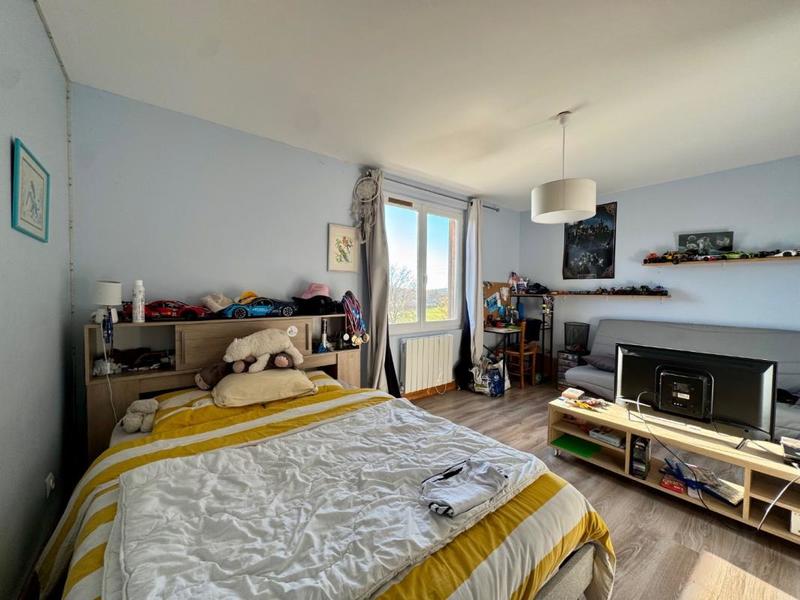 Maison - 135 m² - 4 pièces