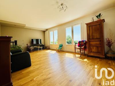 Maison - 132 m² - 8 pièces