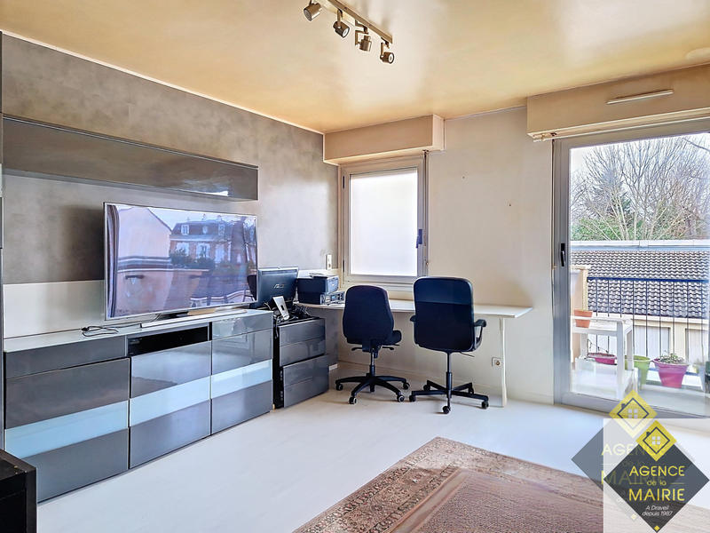 Appartement - 103 m² - 5 pièces