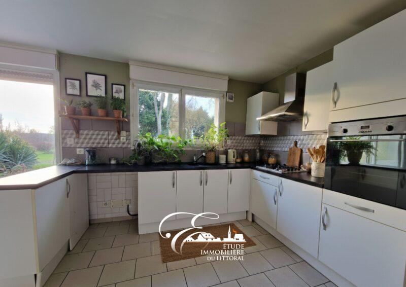 Maison - 180 m² - 10 pièces