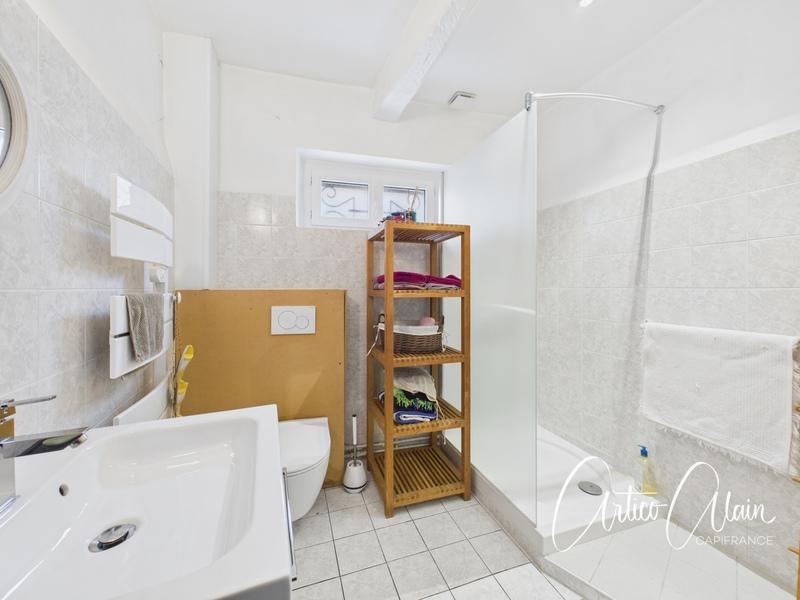 Maison de village - 137 m² - 5 pièces