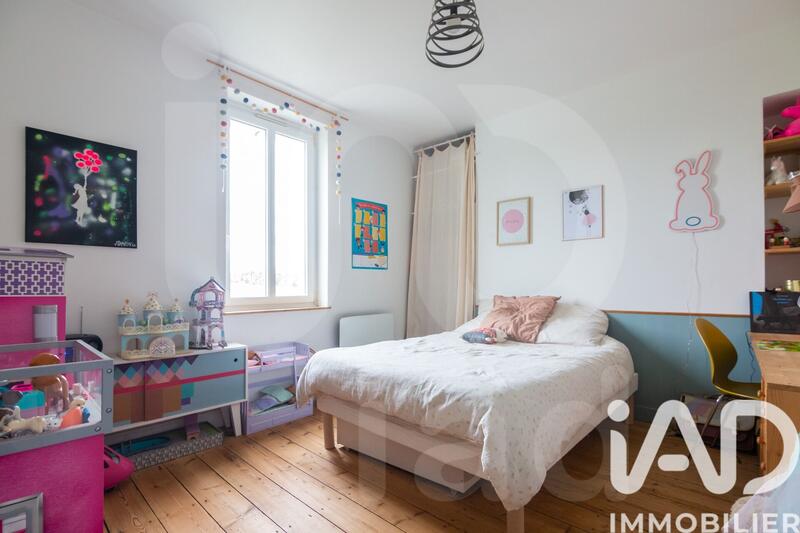 Maison - 198 m² - 6 pièces