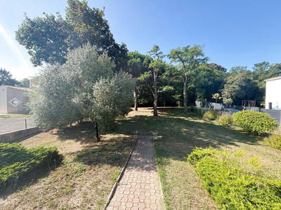 Maison - 82 m² - 6 pièces