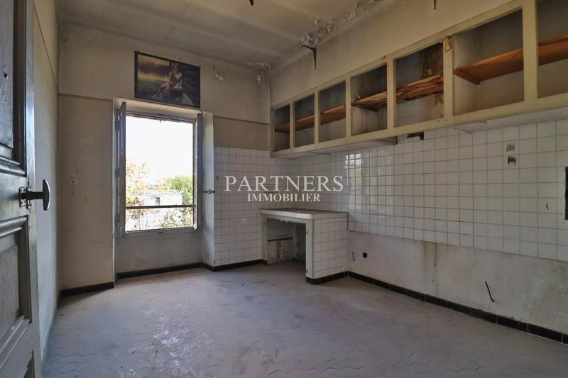 Appartement - 205 m² - 9 pièces