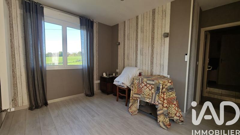 Maison - 151 m² - 8 pièces