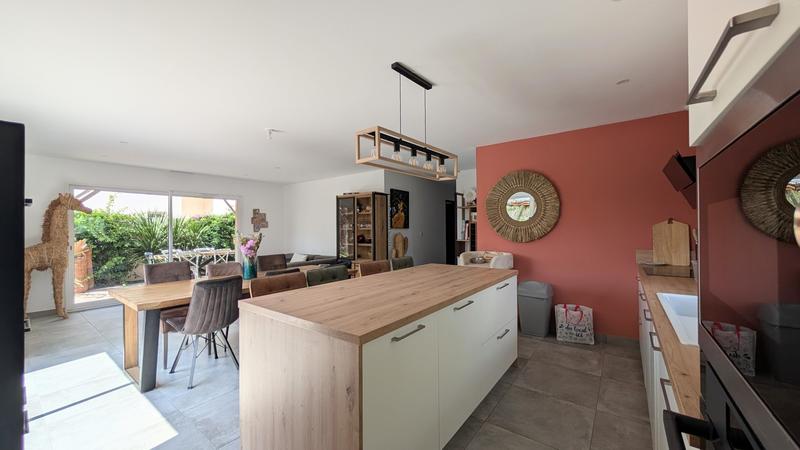 Maison contemporaine - 95 m² - 4 pièces