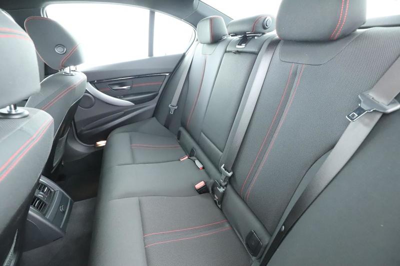 Bmw Série 3 330d Sport Bva8 258 ch