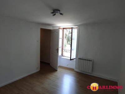 Maison traditionnelle - 69 m² - 3 pièces