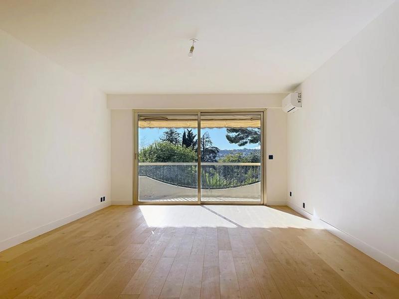 Appartement - 83 m² - 3 pièces