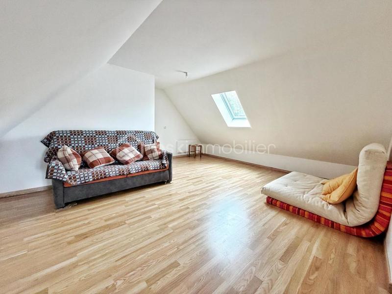 Maison - 135 m² - 6 pièces