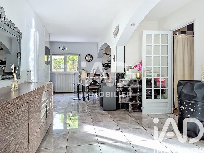 Maison - 189 m² - 7 pièces