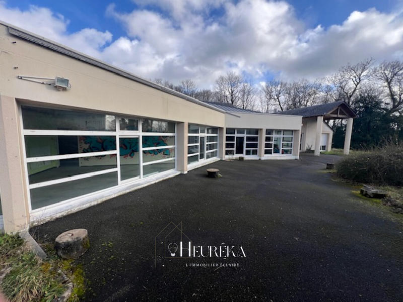 Immeuble - 1 200 m²