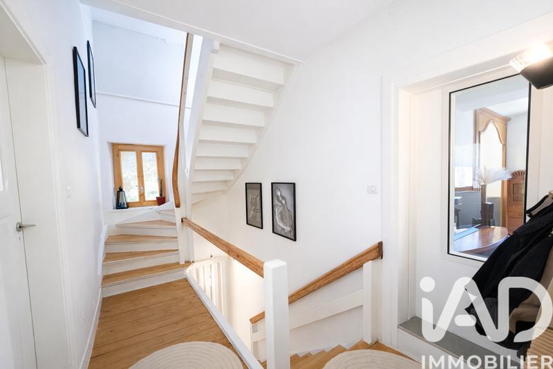 Maison - 147 m² - 6 pièces